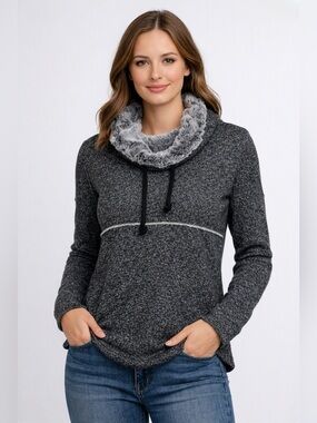 Maurices grey long sleeve lines fur collar - size M